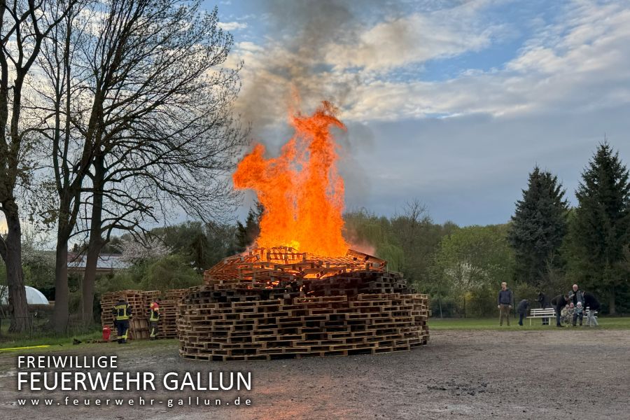 Osterfeuer 2025
